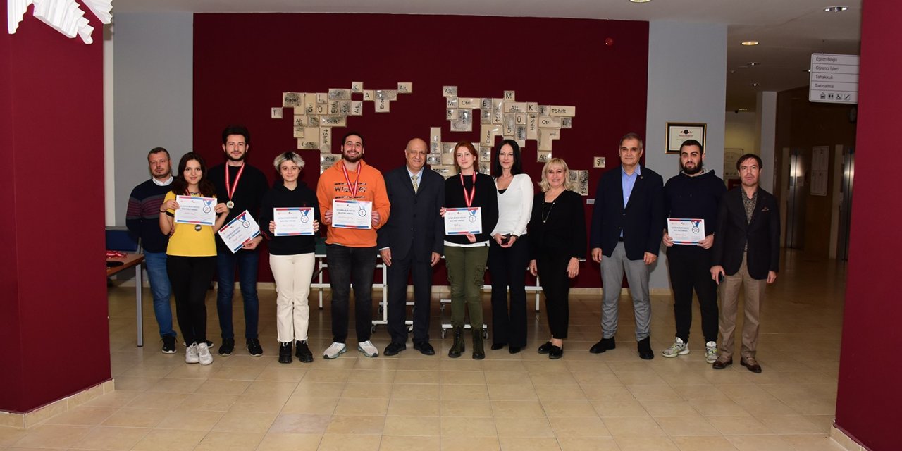 İBF’de masa tenisi turnuvası sona erdi