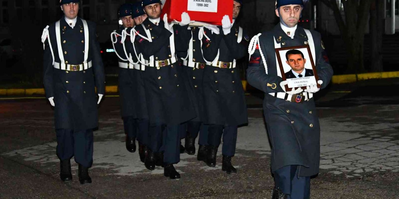 Hayatını kaybeden astsubay törenle memleketine uğurlandı
