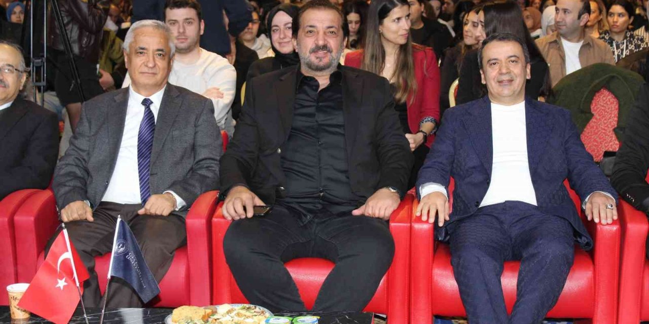 Katılımcılar, sertifikalarını Ünlü Şef Mehmet Yalçınkaya’dan aldı
