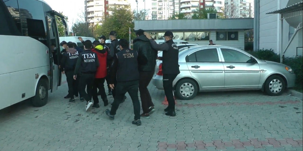 Mersin’de 3 DEAŞ şüphelisi tutuklandı