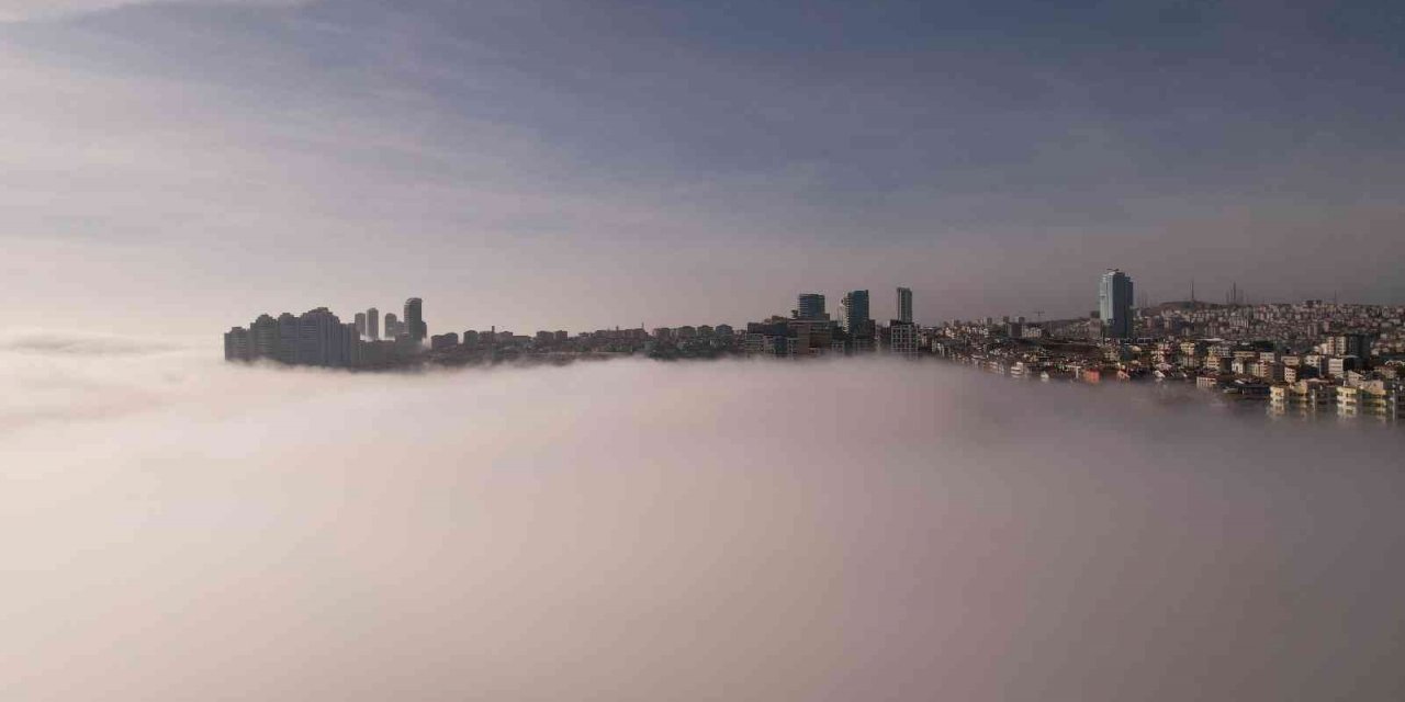 Başkentte karpostallık manzaralar oluşturan sis, havadan görüntülendi