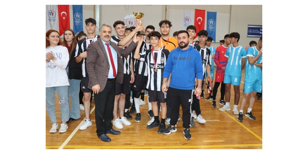 Bölge şampiyonasına katılmak için ter döktüler