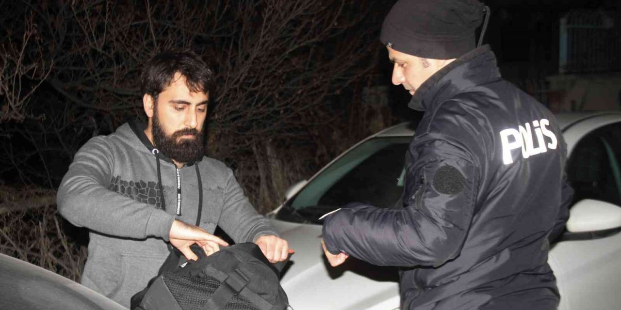 Elazığ’da polisten ‘Dar Bölge’ uygulaması