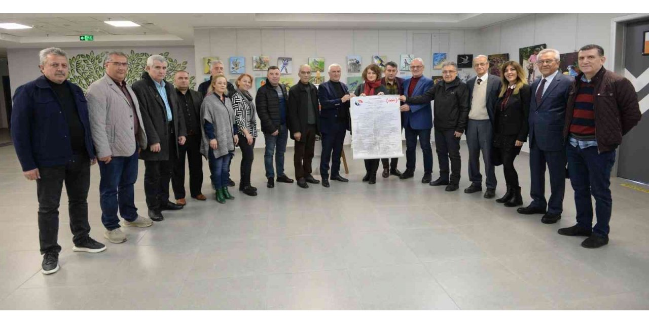 Başkan Yıldız: "Bursa’ya yakışır bir düzenleme acilen yapılmalı"