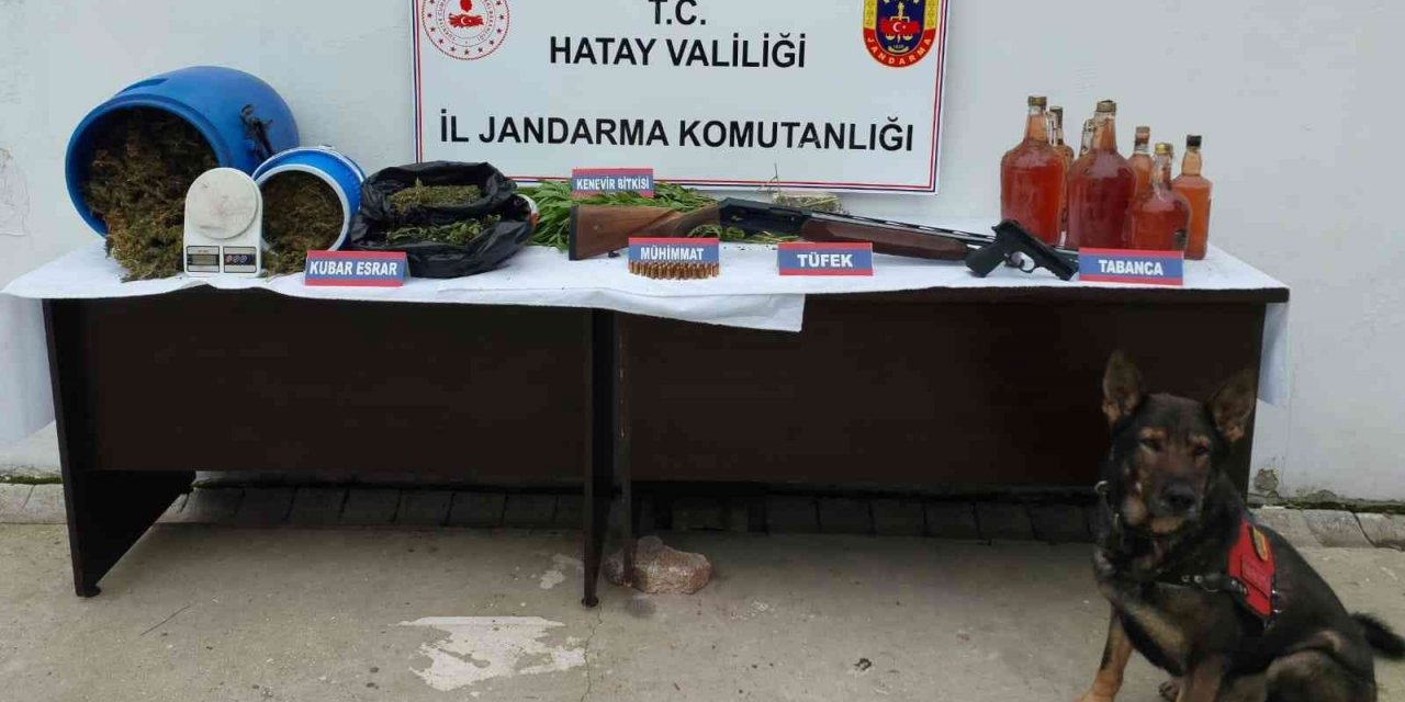 Hatay’da 30 kilo kubar esrar ele geçirildi
