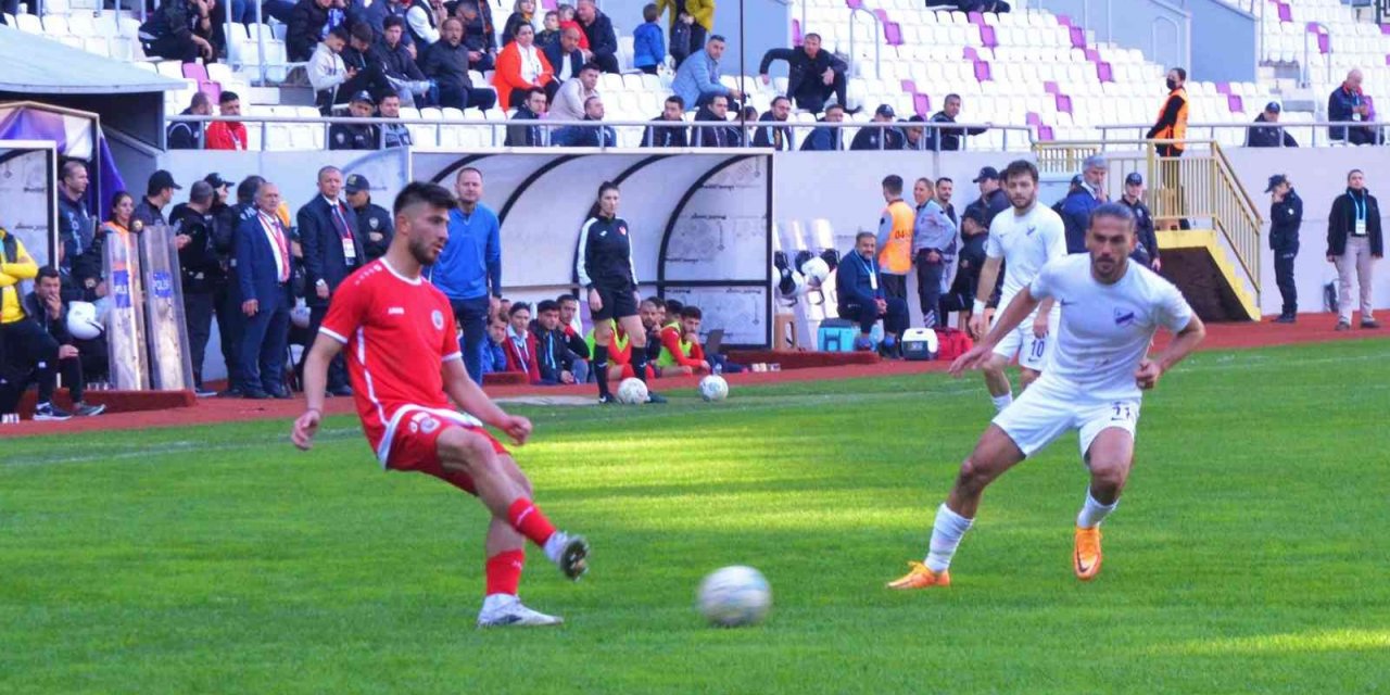 TFF 3. Lig: Orduspor 1967: 3 - Karaman Futbol Kulübü: 2