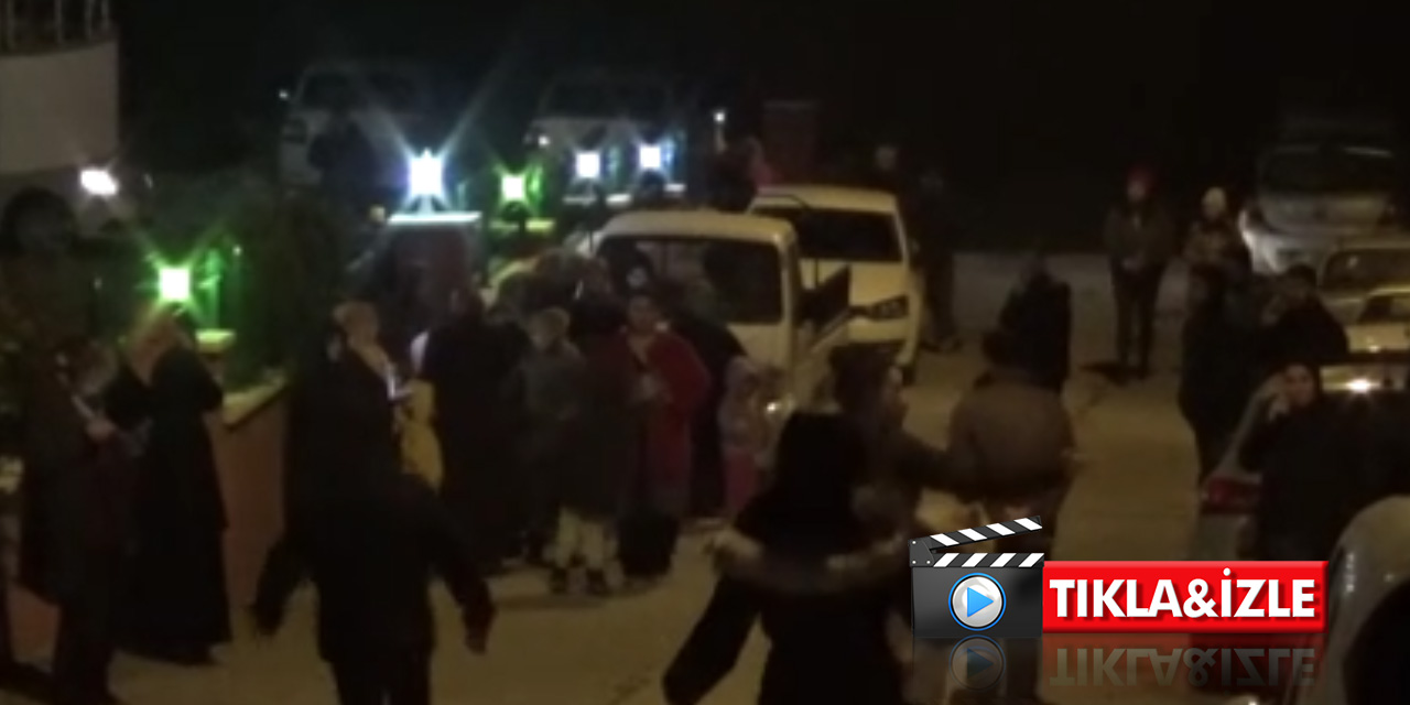 Depremin sarstığı Kırıkhan’da vatandaşlar geceyi sokakta geçiriyor