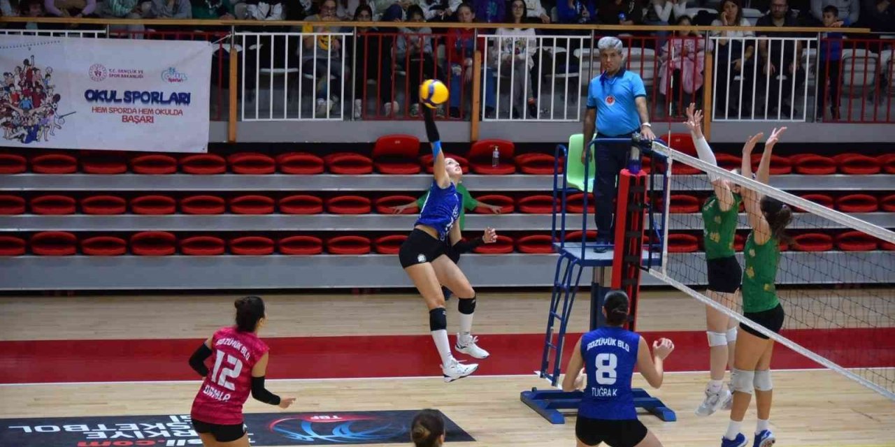 Bozüyük Belediyesi Eğitim ve Spor Kulübü grup liderliğini sürdürüyor