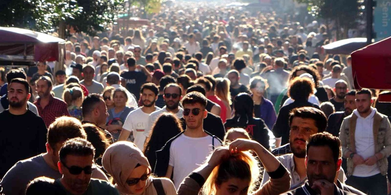 Türkiye nüfusu 84 milyon 680 bin 273 kişiye ulaştı