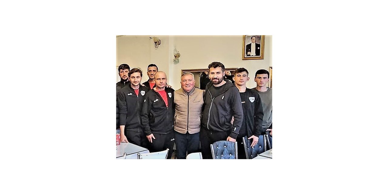 Başkan Kepenek, farklı kazanan Honazspor’u kutladı