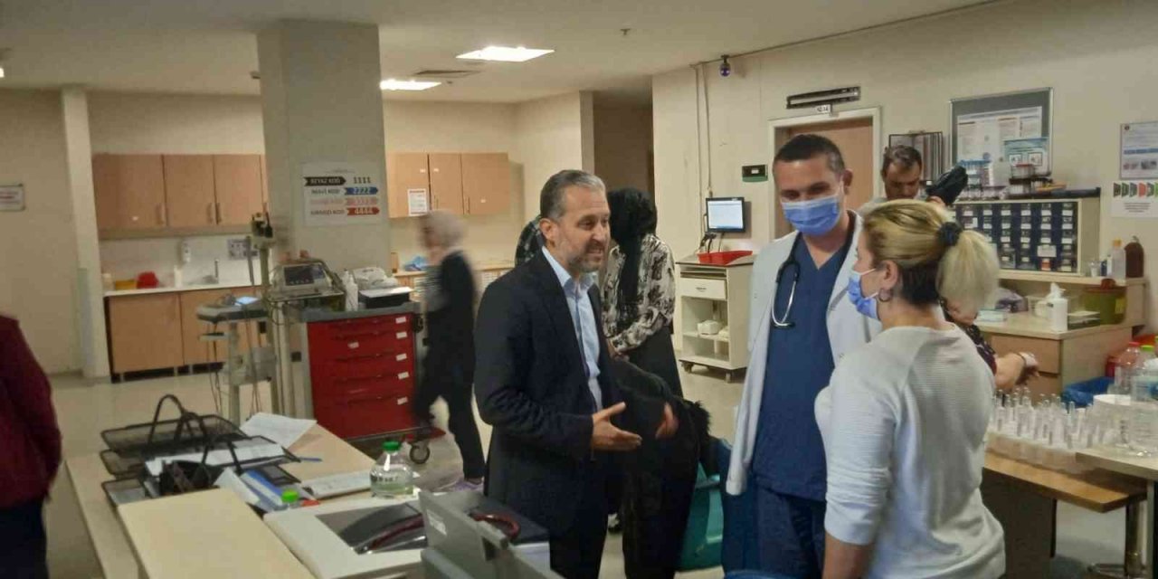 Acilde hafta sonu mesaisi