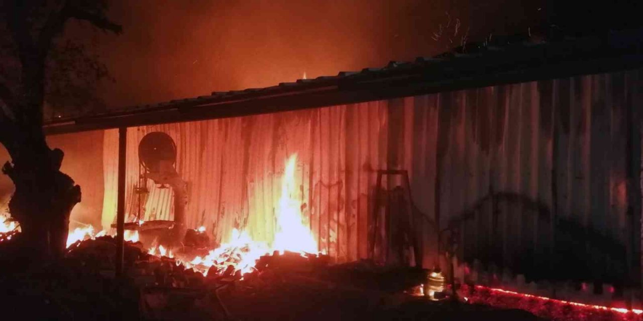 Marmaris’te işyeri yangını