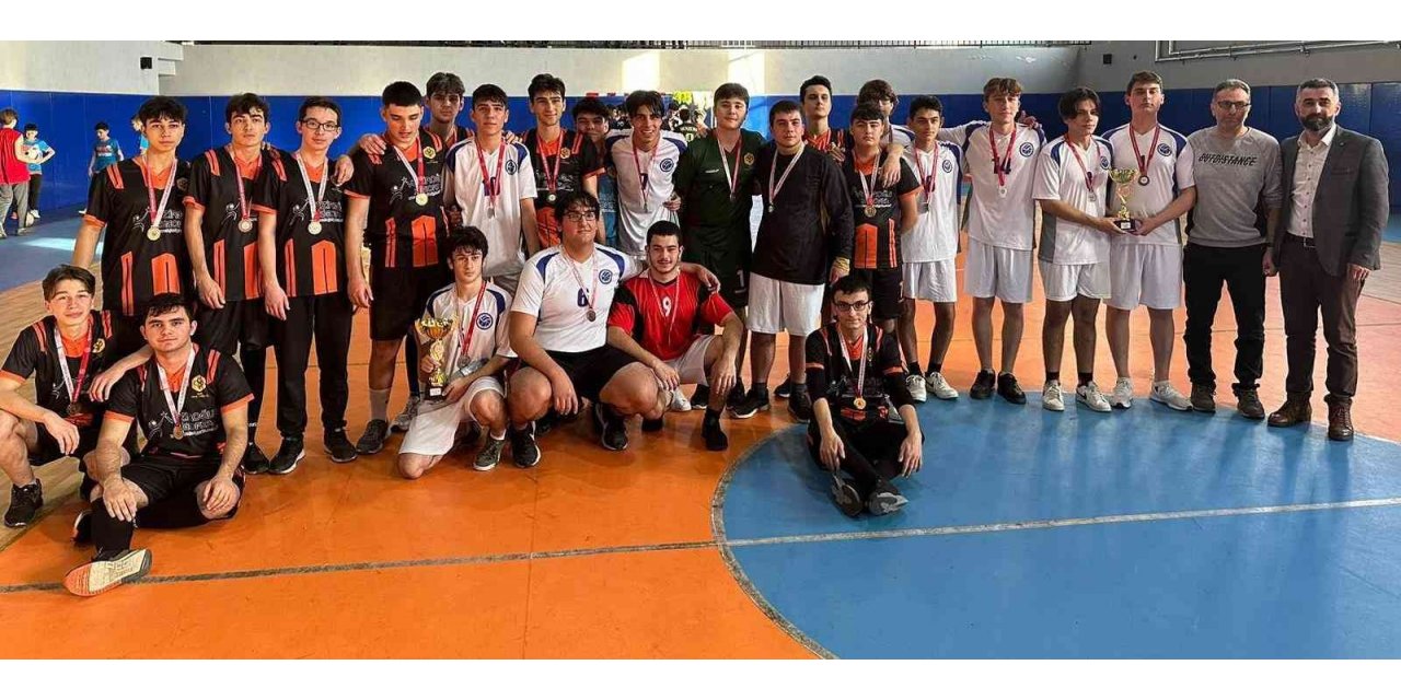 Hentbolda şampiyonlar belli oldu