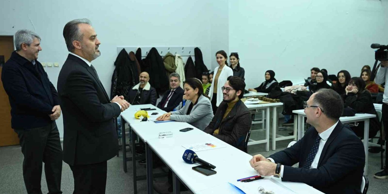 Akademik eğitime sportif destek