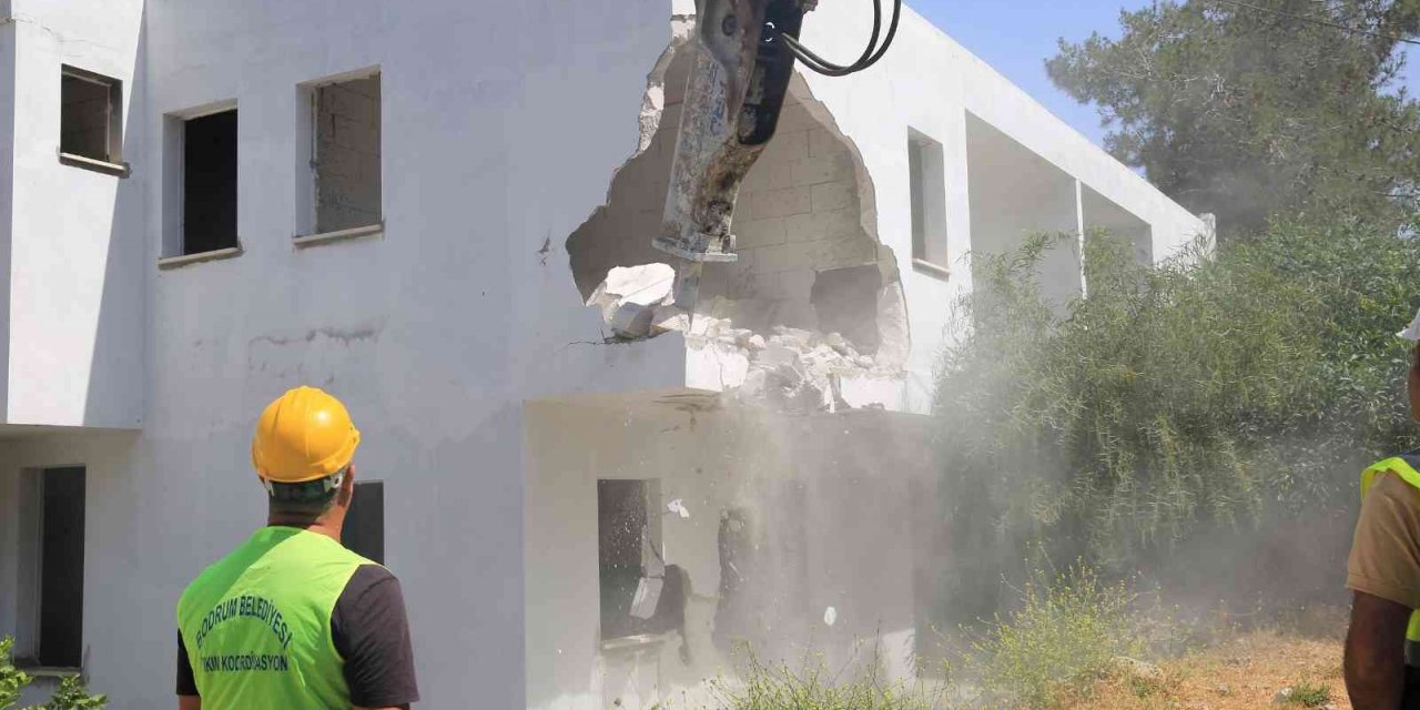 Bodrum’da 1 yılda 210 kaçak yapı yıkıldı, 1650 yapı mühürlendi