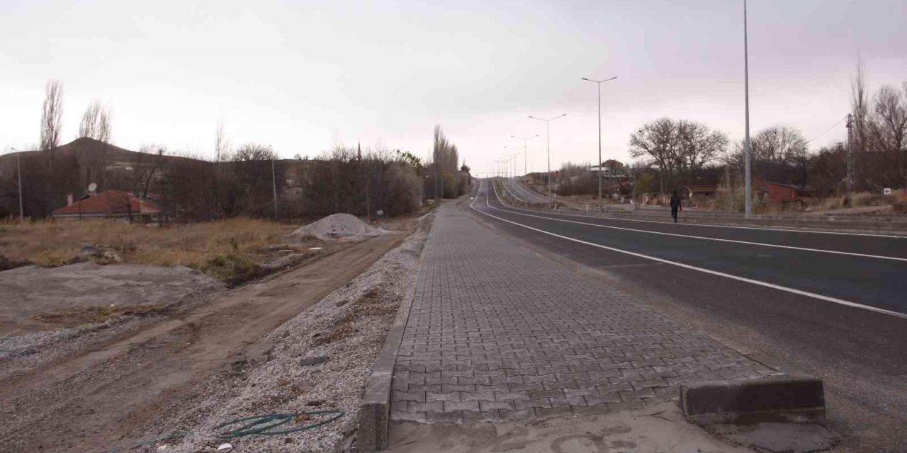 Bünyan’da Yaya Yolu Çalışmaları Devam Ediyor