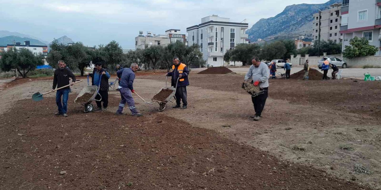 Kozan yeni parklara kavuşuyor