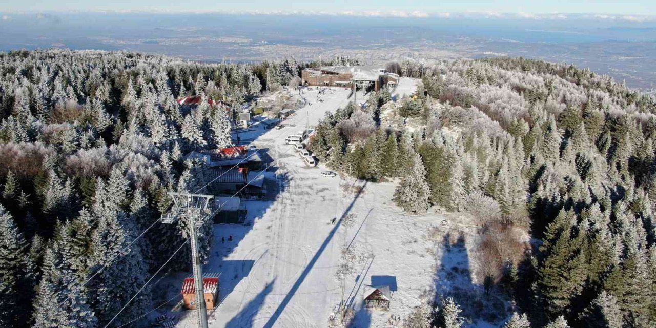 Uludağ beyaz gelinliğini giydi