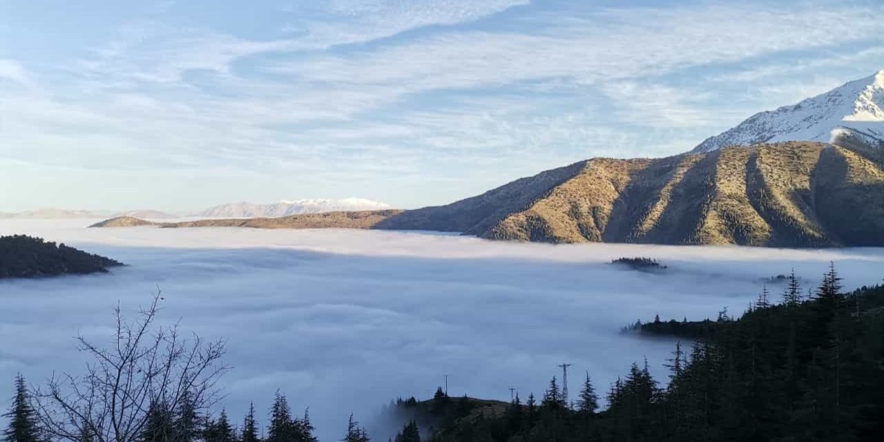 Berit Dağı sise büründü