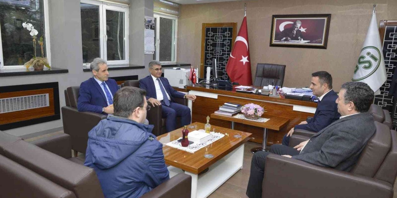 Vali Gürel kentte devam eden projeler için Kastamonu’da bölge müdürlerini ziyaret etti