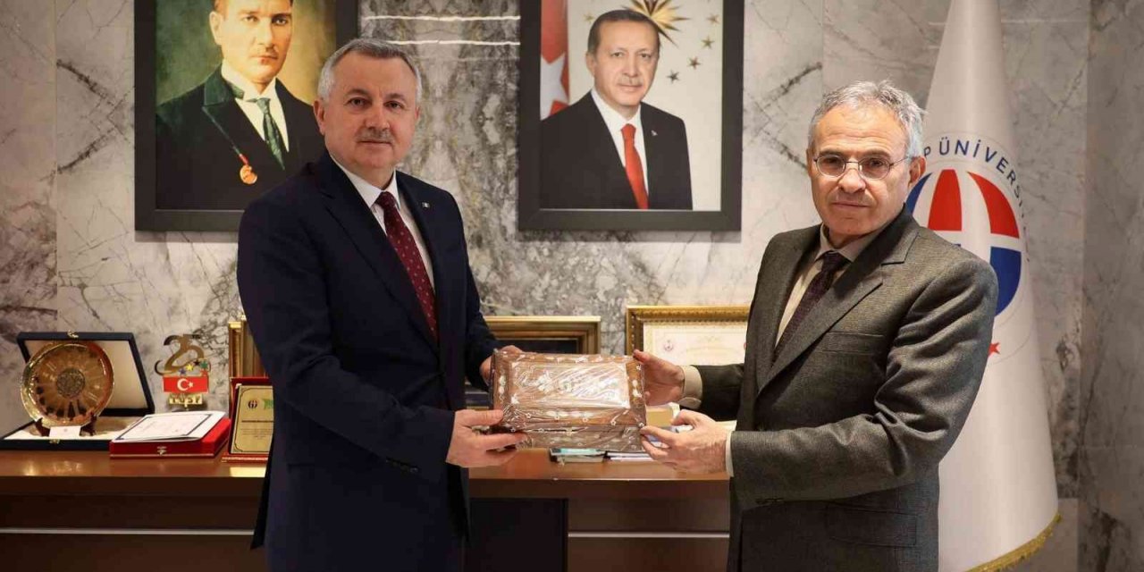 Moldova Büyükelçisi Croıtor, GAÜN’de iş birliklerini ele aldı