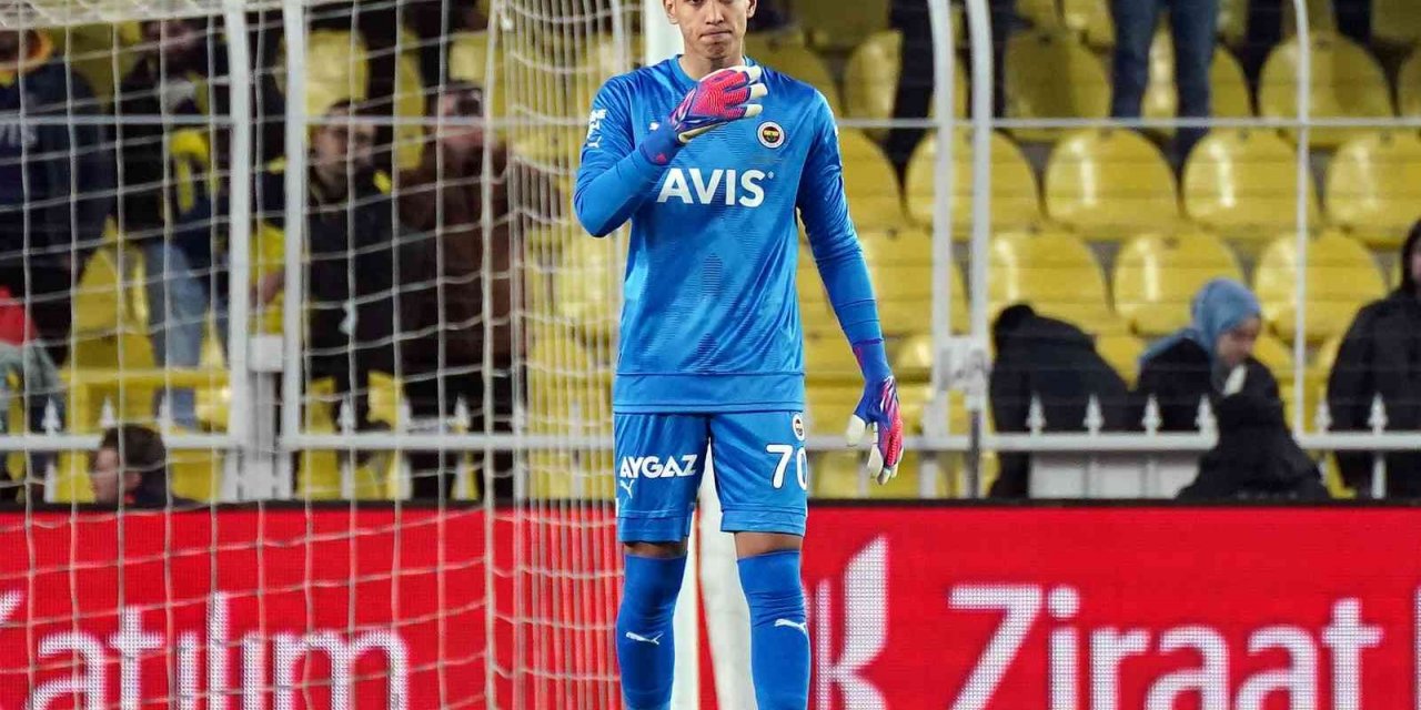 İrfan Can Eğribayat ilk kez sahada