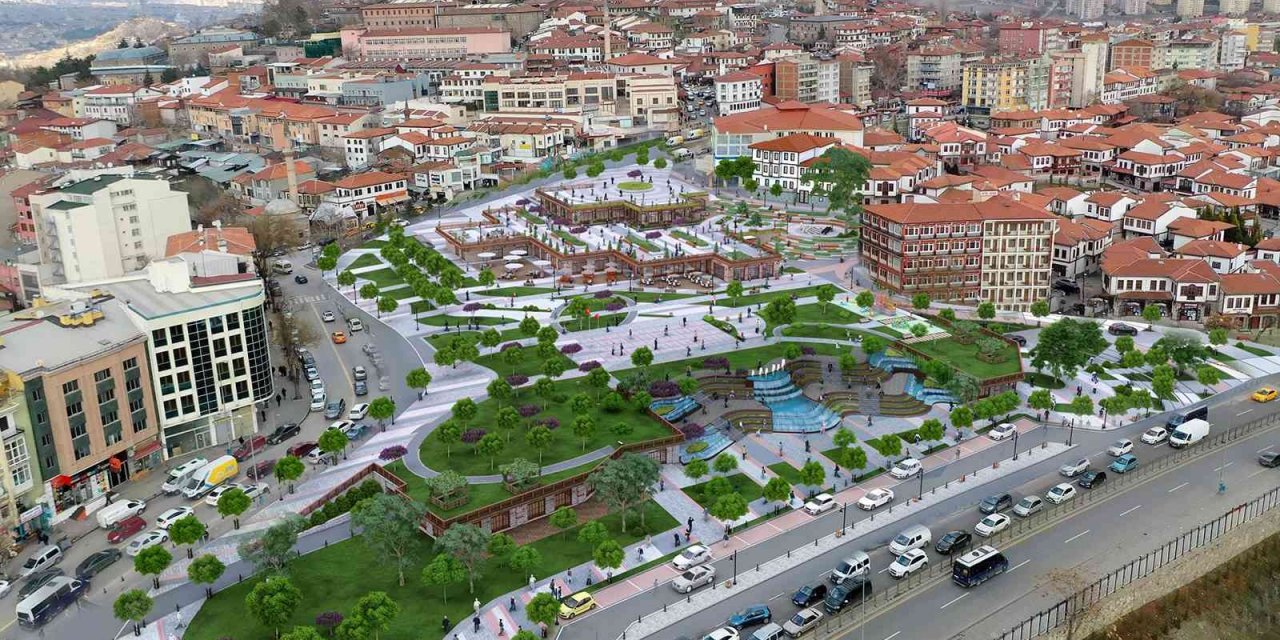 Tarihi Samanpazarı Meydanı geri dönüyor