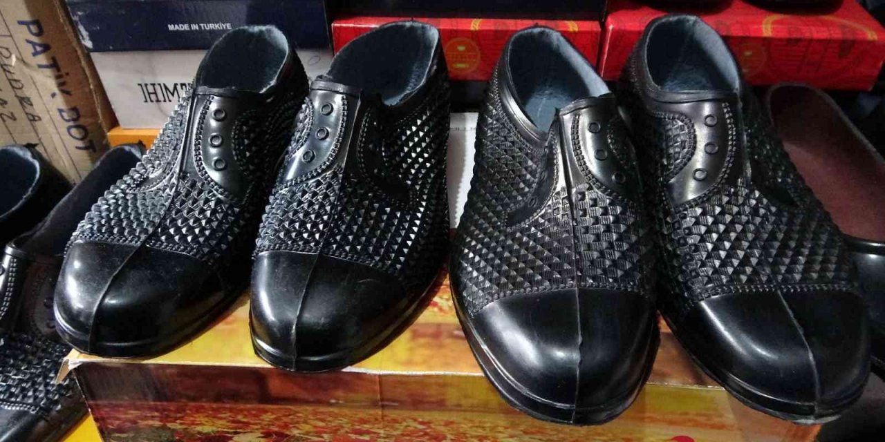 Dört mevsim tercih edilen “kara lastiğe” ilgi devam ediyor