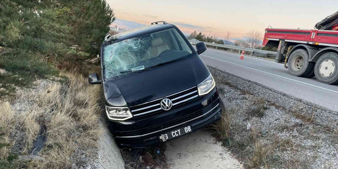 Nazilli Belediye Başkanı Afyonkarahisar’da kaza yaptı