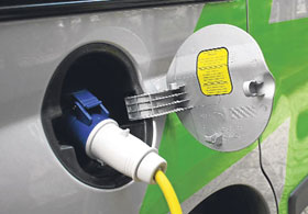 Türkiye’nin İlk Şarj İstasyonu İstanbul’a