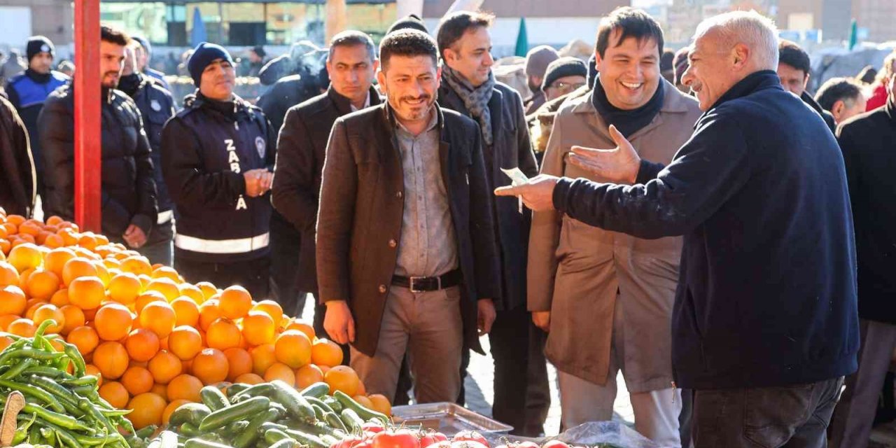 Başkan Çakın, Çarşı Uşak bölgesindeki esnaflara çağrıda bulundu