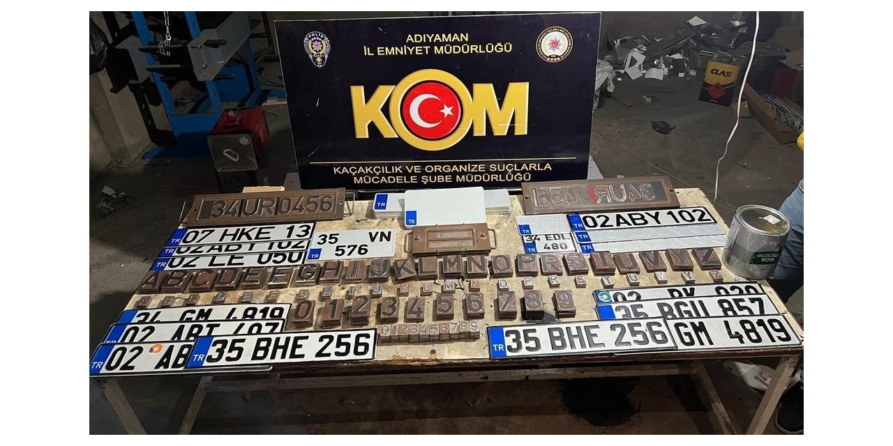 Sahte plaka basımına polis baskını