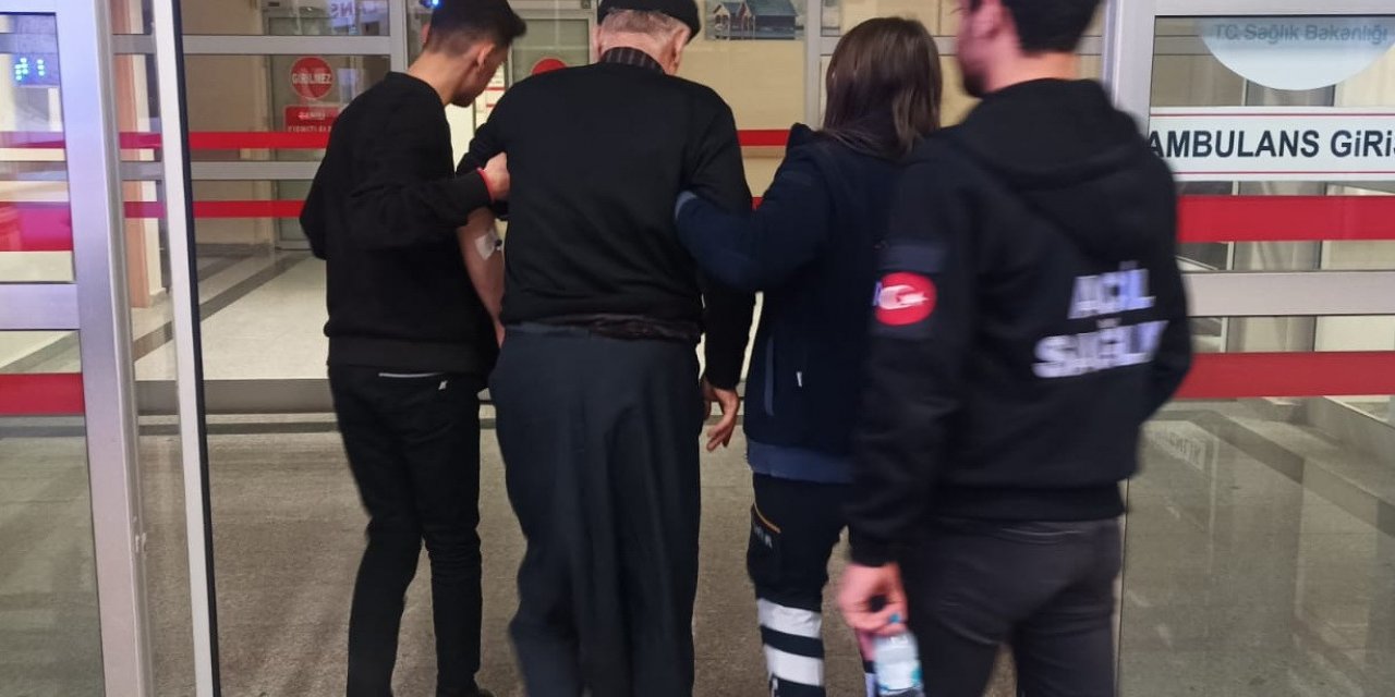 Yaşlı adam sopa darbeleriyle darp edildi