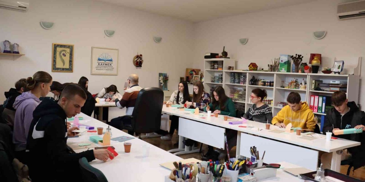 Mostar’da ’Katı Atölye’ Çalışması Yapıldı