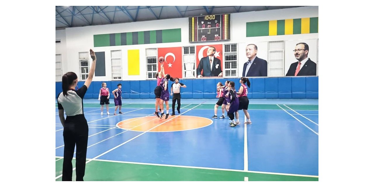 Yurtlar arası turnuva maratonunda şampiyonlar ödüllerine kavuşuyor