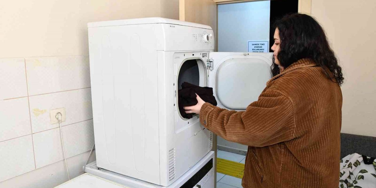 Tepebaşı’ndan gençlere ücretsiz çamaşır yıkama ve kurutma hizmeti