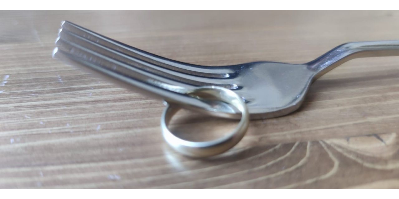 Düşürülen alyans yüzüğün sahibi aranıyor