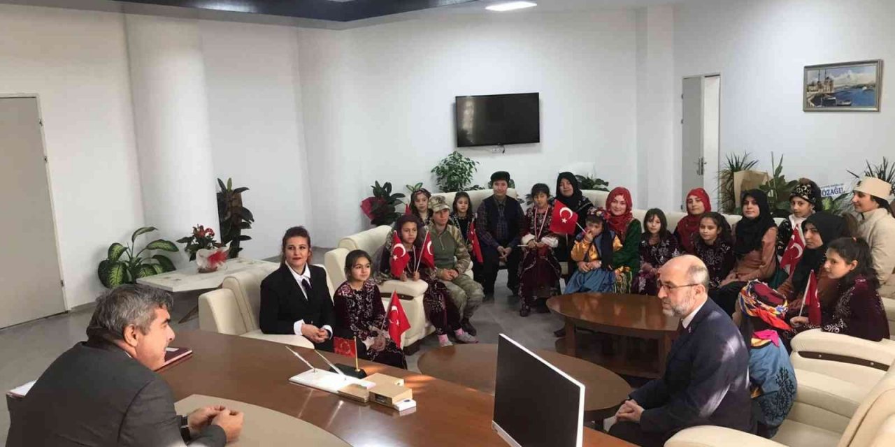 Öğrenciler Büyük Taarruz Zaferinin 100. yılı anısına tiyatro hazırladı