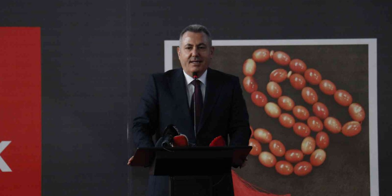 Türkiye’nin ilk “Tespih ve Doğal Taşlar Fuar"ı Adana’da açıldı