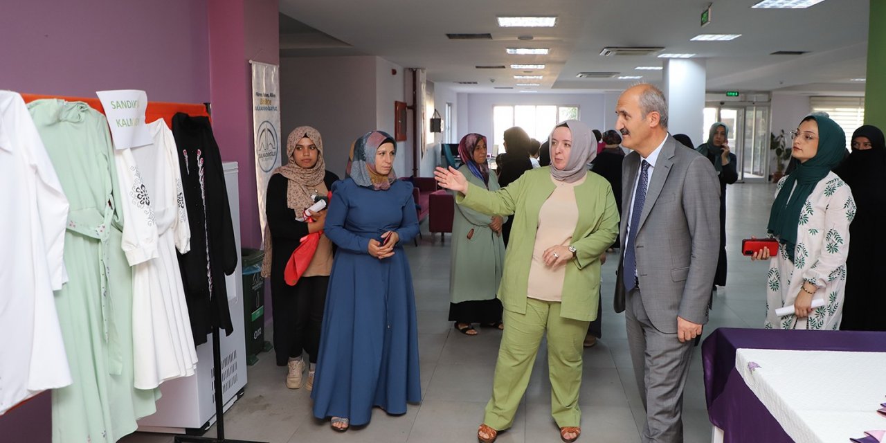 Kahramanmaraş’ta tekstil sektörüne kalifiye eleman yetiştiriliyor