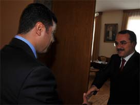 'Hükümete desteğe hazırız'