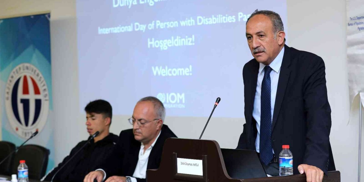 GAÜN’de Dünya Engelliler Günü paneli