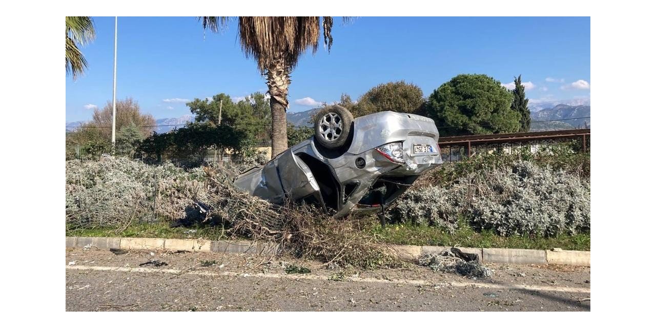 Sürücü takla atan araçtan burnu kanamadan çıktı