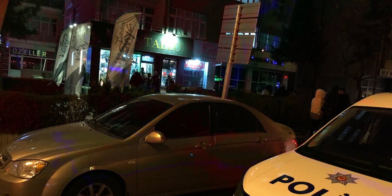 Konya'da emanet silah ateş aldı! Göğsünden vurulan kuzen ağır yaralı