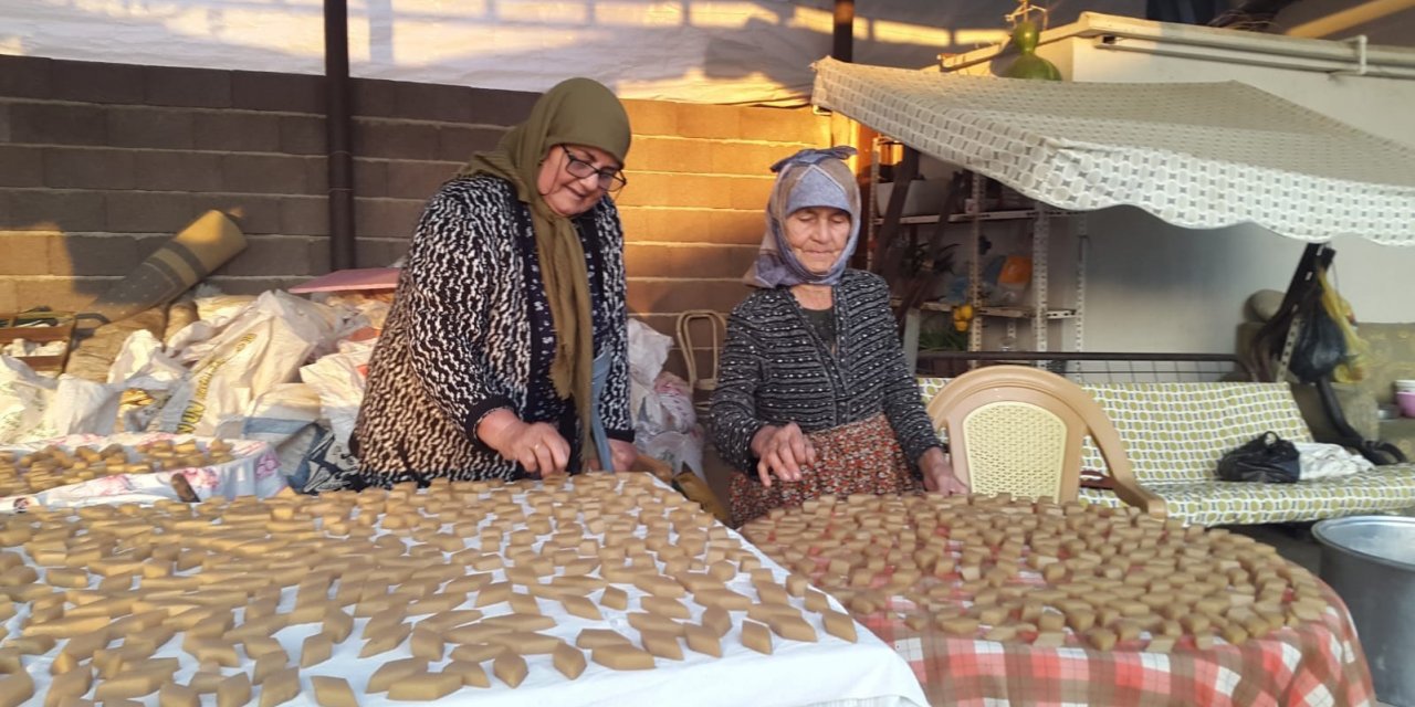 Sarıgöl’de üzüm mamulleri revaçta