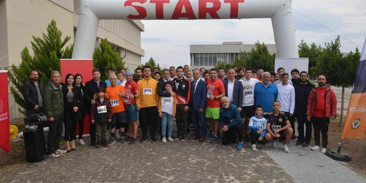 Dijital bağımlılıkla mücadele için koştular