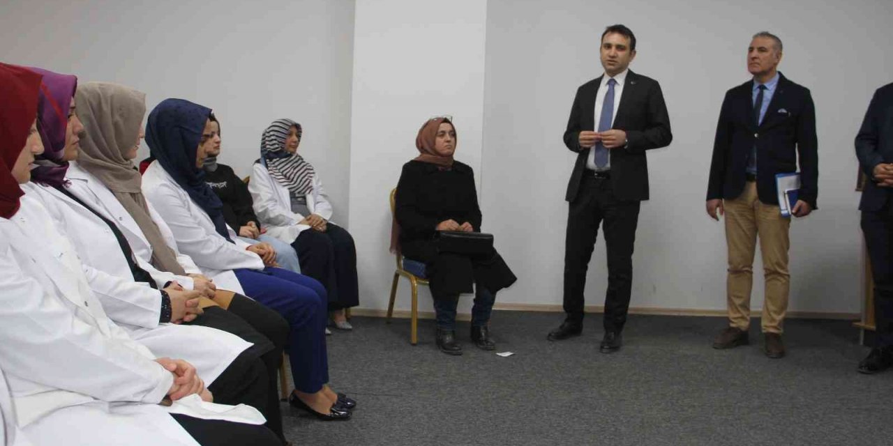 Aile Okulu Projesi Elazığ’da velilerin büyük ilgisini gördü