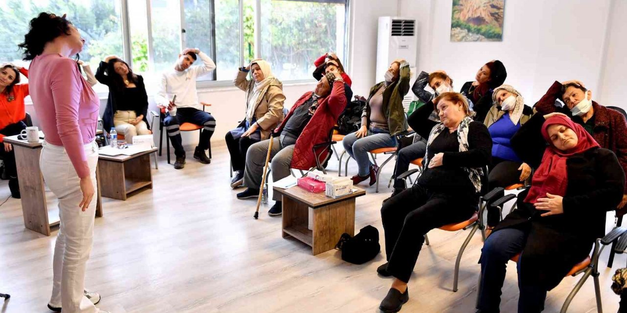 Mersin’de fibromiyalji  bilgilendirme etkinliği