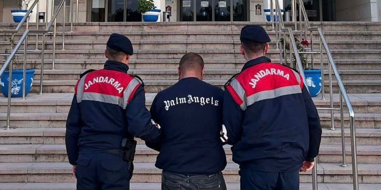 4 ayrı suçtan aranıyordu, Jandarmanın operasyonuyla yakalandı