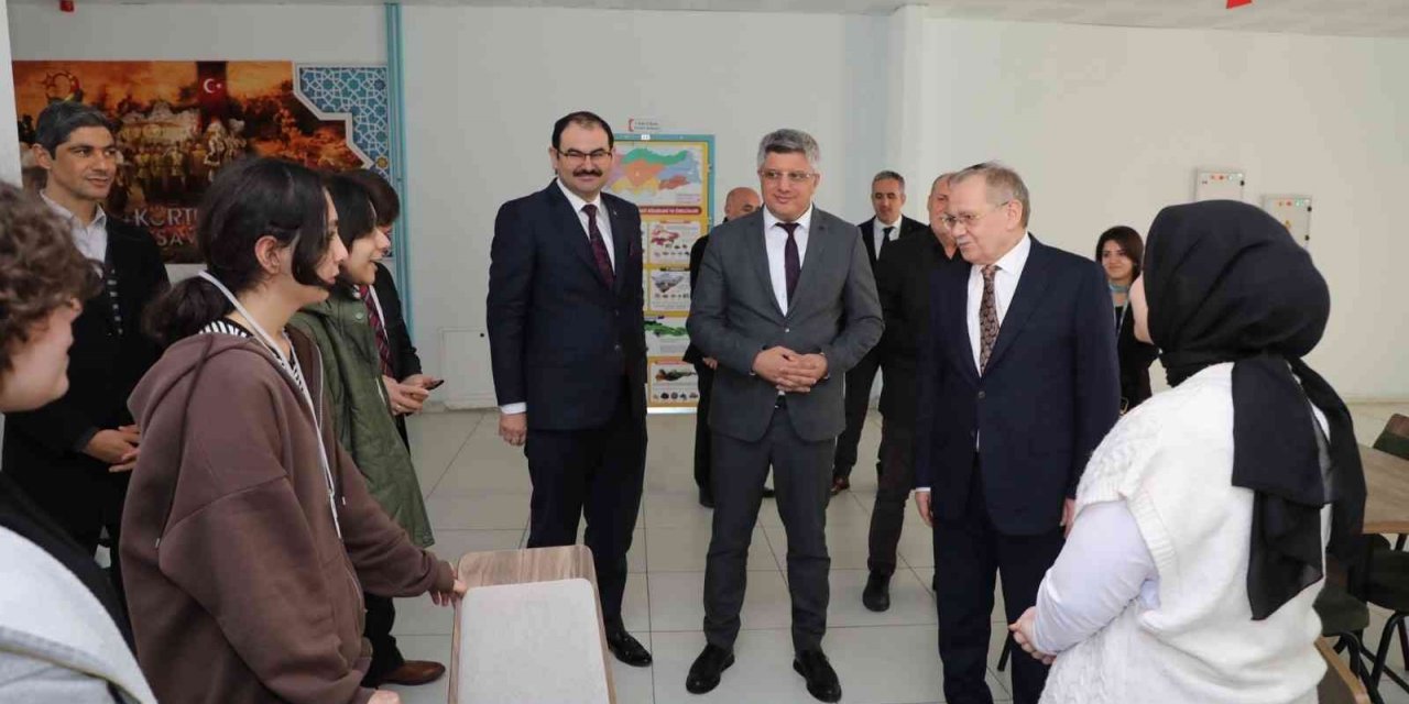 Büyükşehir’den eğitime destek